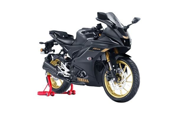 Yamaha R15 V4 Dark Knight